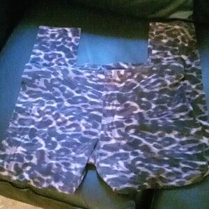 Faded Glory Animal print leggings 16/18